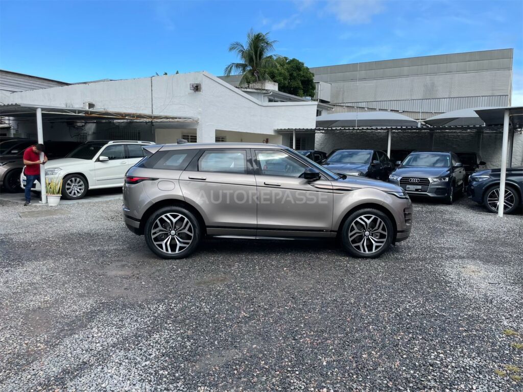 RANGE ROVER EVOQUE SE R-DYNAMIC 2.0 AWD 2020/2021 (BLINDADO)