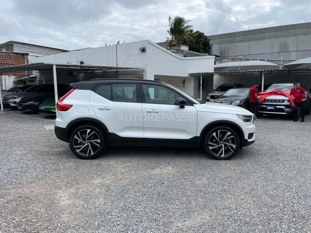 VOLVO XC40 T5 R-DESIGN 1.5 2020/2021