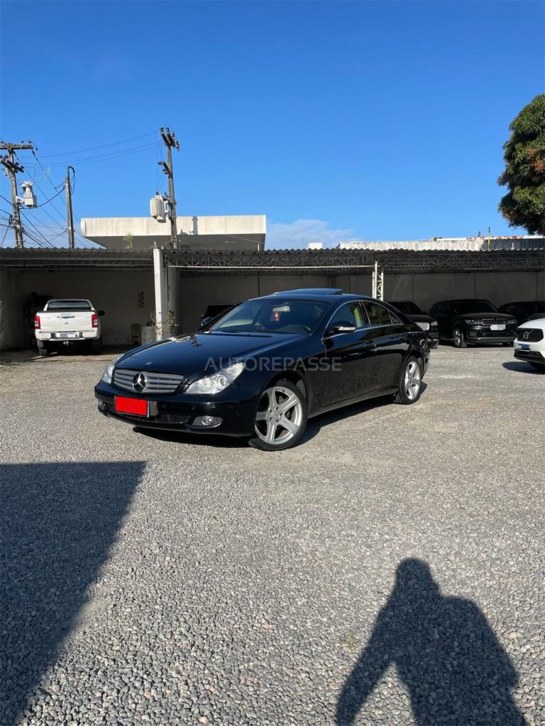 MERCEDES-BENZ CLS 500 5.0 V6 2005/2006 (BLINDADO)