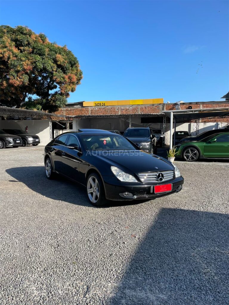 MERCEDES-BENZ CLS 500 5.0 V6 2005/2006 (BLINDADO)