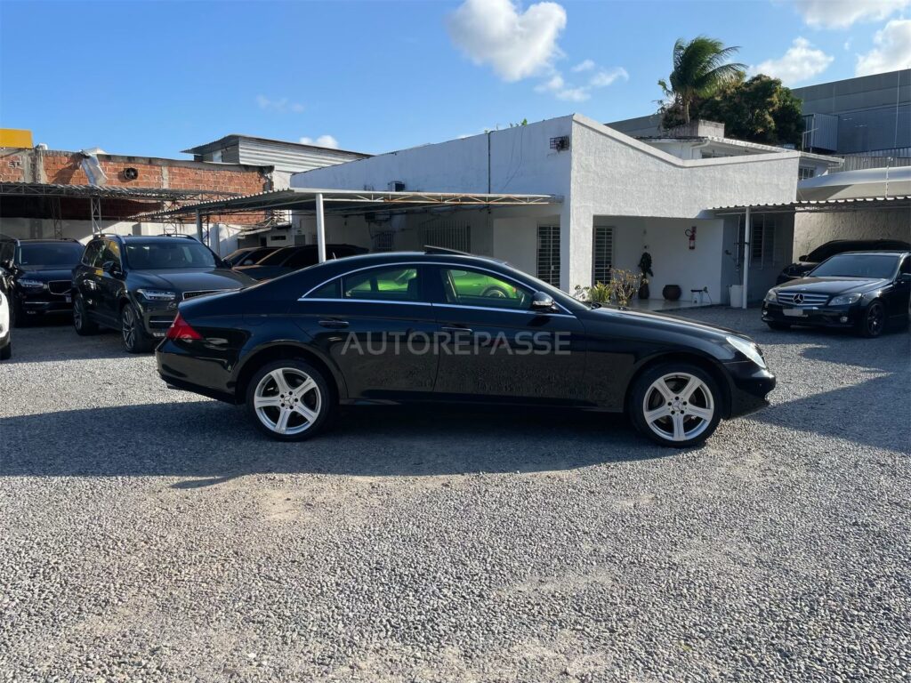 MERCEDES-BENZ CLS 500 5.0 V6 2005/2006 (BLINDADO)