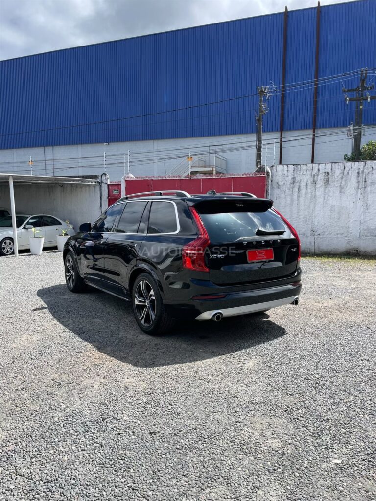 VOLVO XC90 T6 MOMENTUM 2.0 AWD 2018/2019 (BLINDADO)