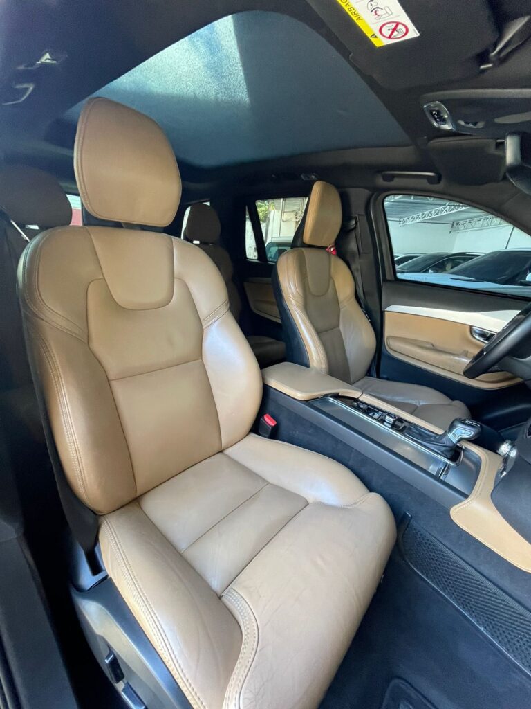 VOLVO XC90 T6 MOMENTUM 2.0 AWD 2018/2019 (BLINDADO)