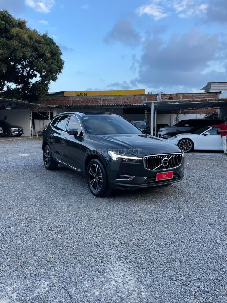 VOLVO XC60 T8 MOMENTUM 2.0 2021/2021