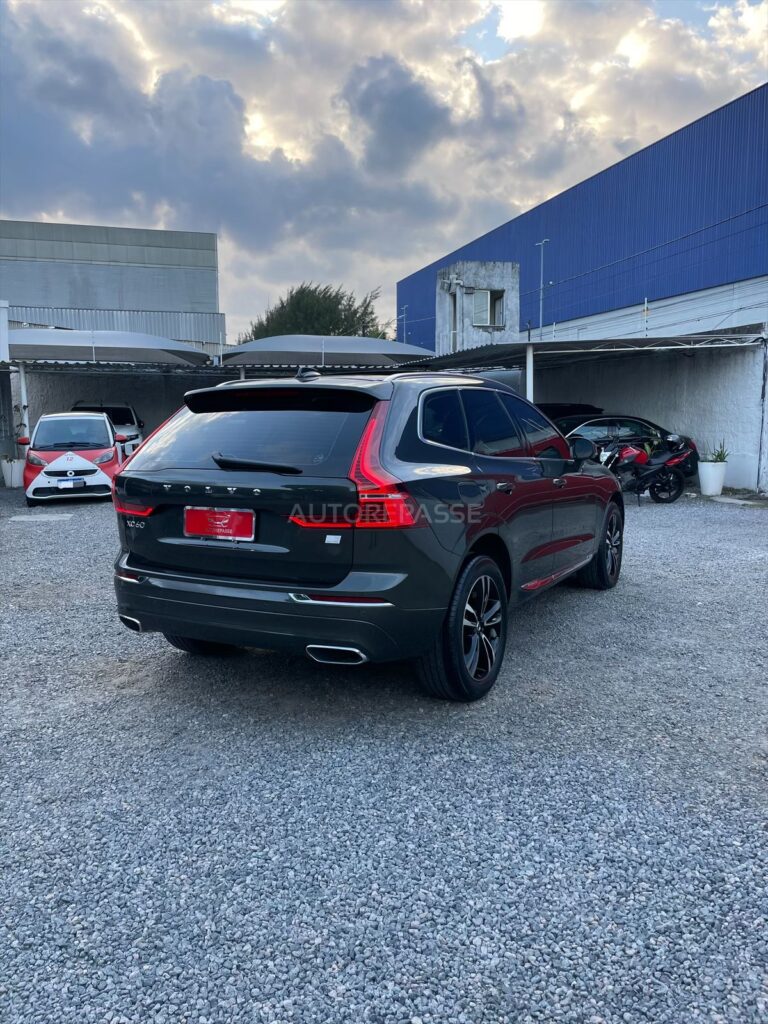 VOLVO XC60 T8 MOMENTUM 2.0 2021/2021