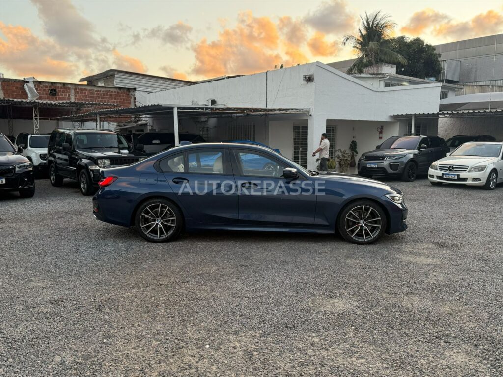 BMW 320i SPORT GP 2.0 TURBO 2021/2022 (BLINDADO)