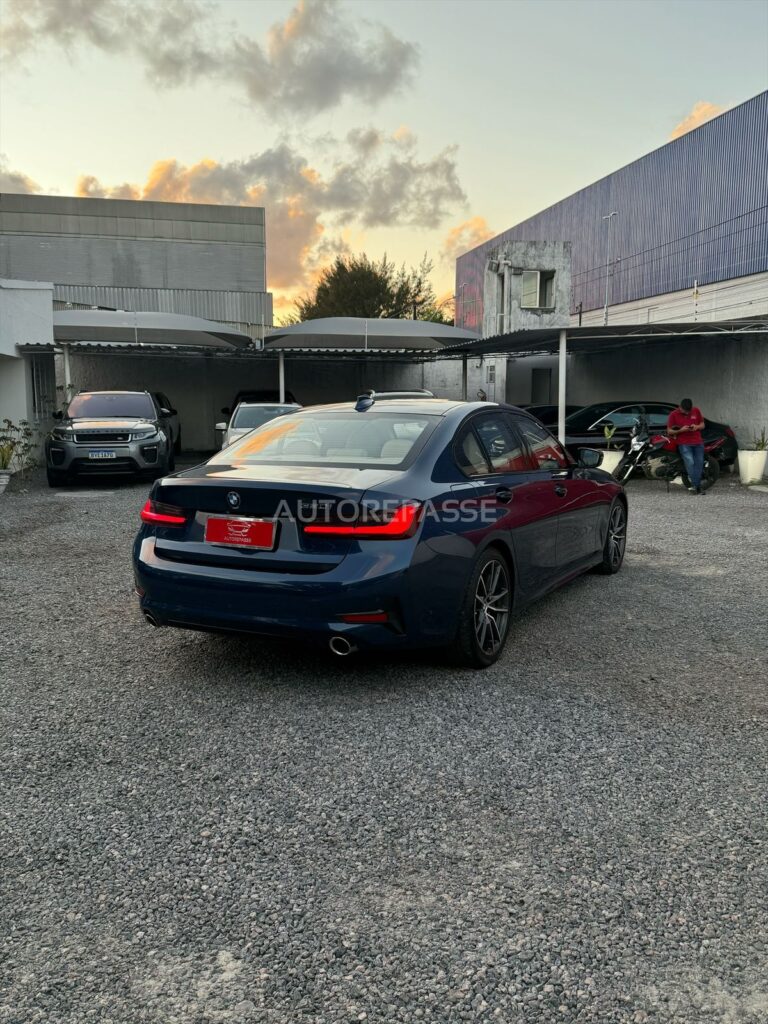 BMW 320i SPORT GP 2.0 TURBO 2021/2022 (BLINDADO)