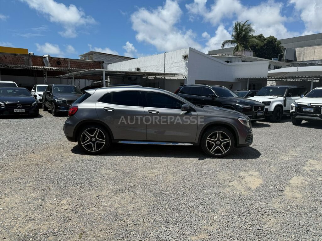 MERCEDES-BENZ GLA 250 SPORT 2.0 2018/2019