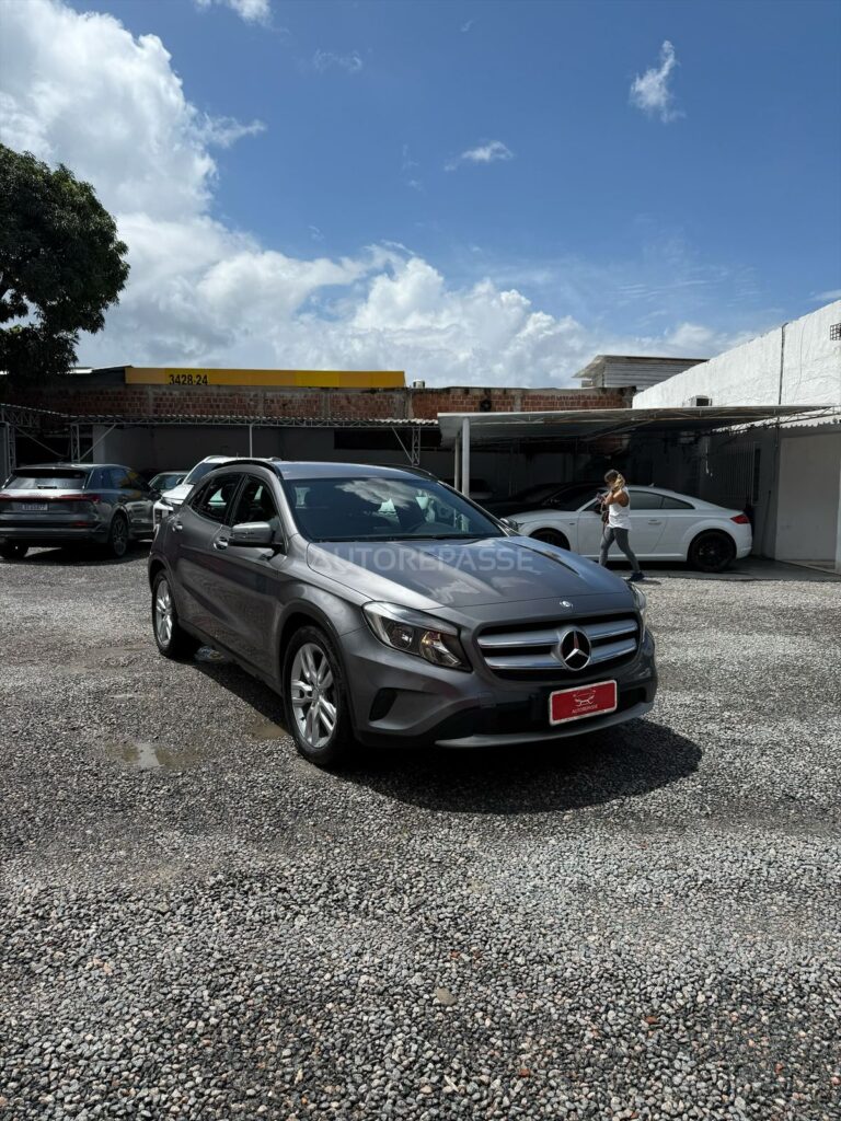 MERCEDES-BENZ GLA 200 STYLE 1.6 2015/2015